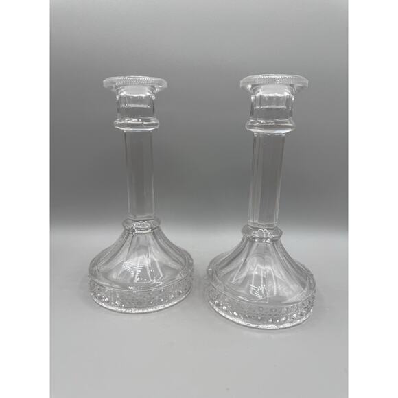 Imperial Glass Flute Cane Amelia #671 Candlesticks Daisy Button Vintage Set 2 - Picture 1 of 9